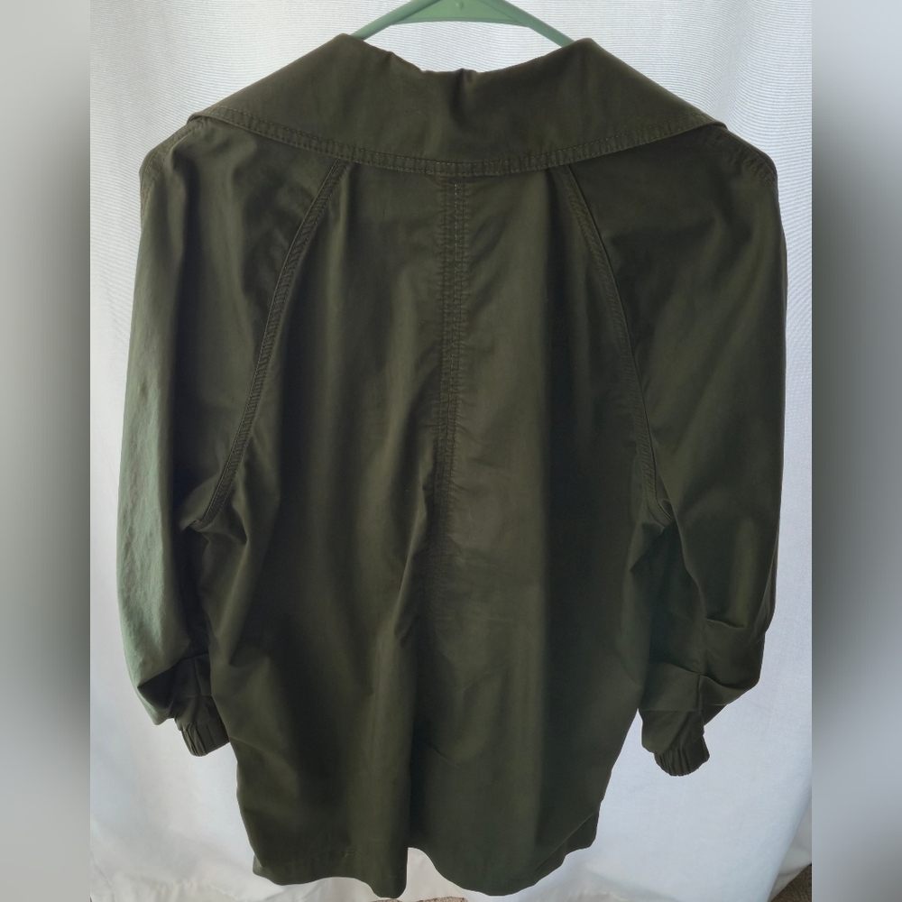 CAbi Expedition jacket trench Safari Travel Springbreak Lightweight M EUC Green - Picture 11 of 15